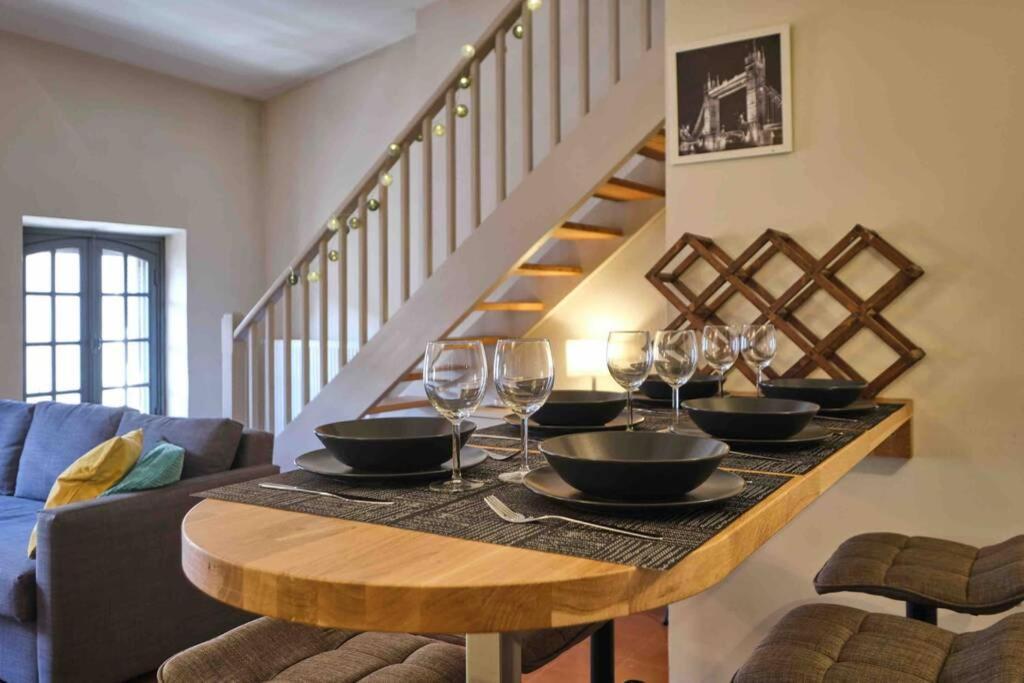 Centre Ville Appartement 75M2, Avec 3 Chambres Каркассон Экстерьер фото