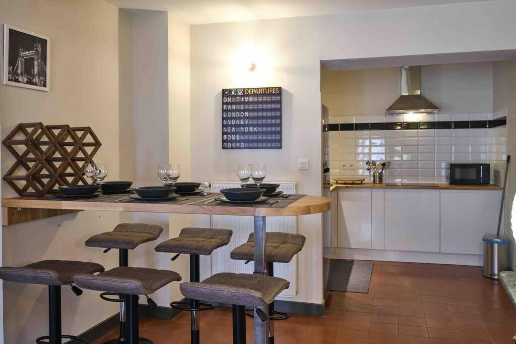 Centre Ville Appartement 75M2, Avec 3 Chambres Каркассон Экстерьер фото